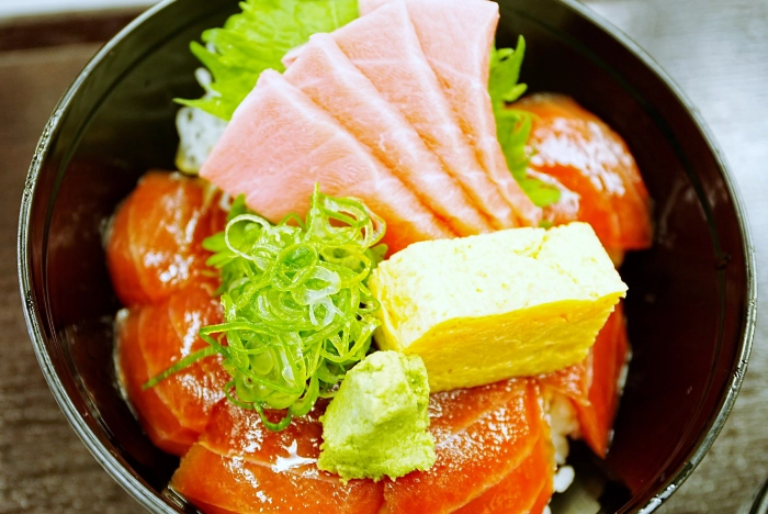 熟成ダレのまぐろ漬け丼